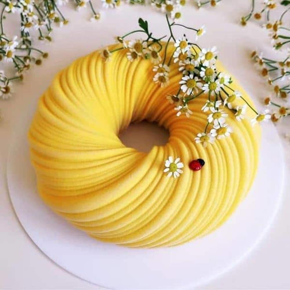 Round Swirl Non-Stick Silicone Baking Dessert Cake Mould