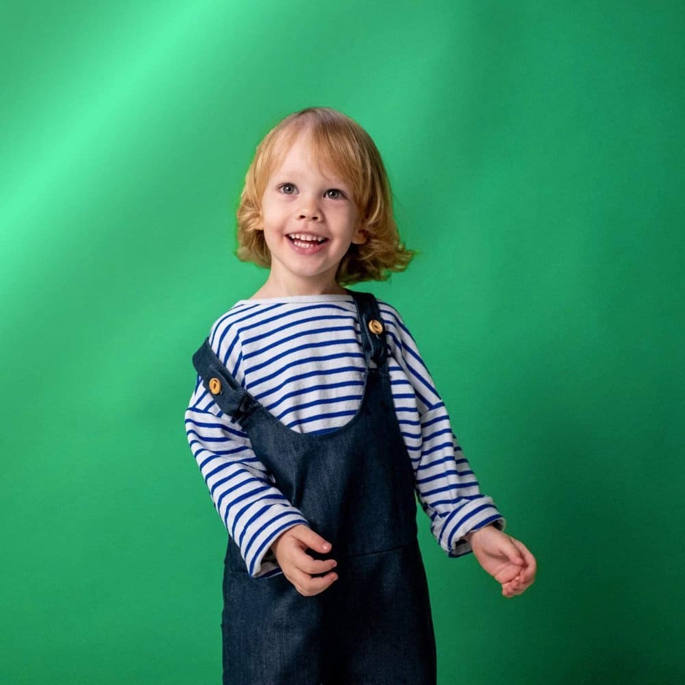 Photography Studio Backdrop Green Muslin Screen 2.7 x 3.96m