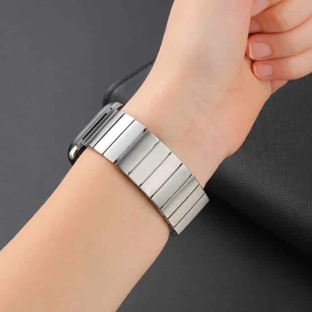 Stainless Steel Magnetic watch band for Apple watch 38/40/41mm - Silver